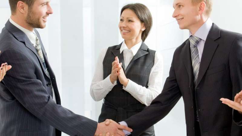 Como educar seu cliente Como educar seu cliente